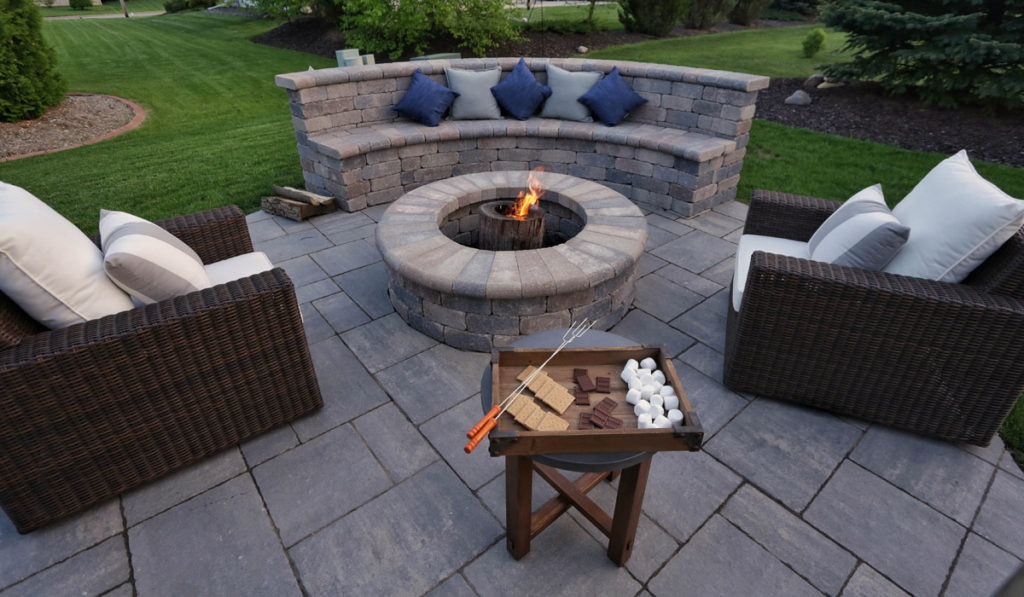 Why would you want to invest in a fire feature – Springhetti Custom